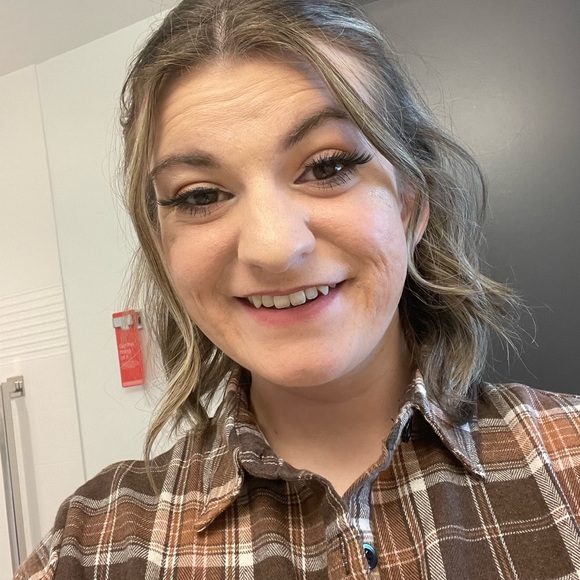 Meet your Posher, Morgan - Picture 1 of 1